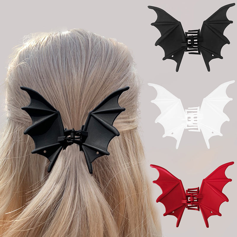 🦇 Pinza per pipistrelli · Un must per uscire