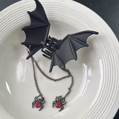🦇 Pinza per pipistrelli · Un must per uscire