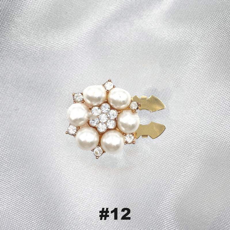 Floral diamond sleeve buttons