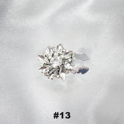 Floral diamond sleeve buttons