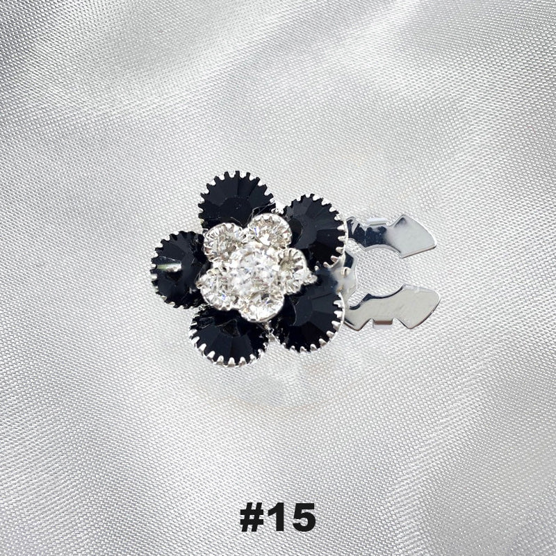 Floral diamond sleeve buttons
