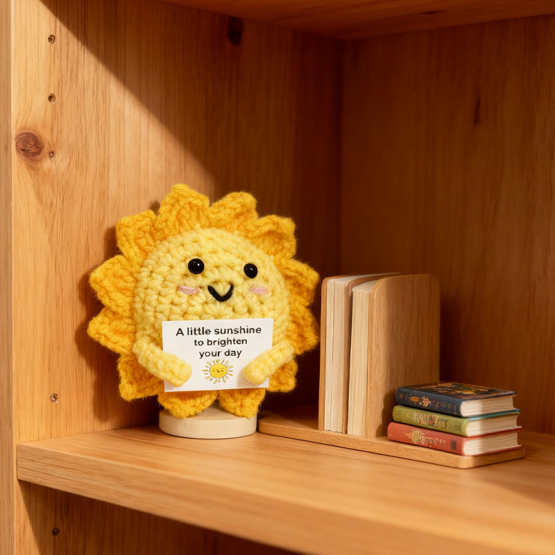 Emotional Support Sun – Handgemachtes Häkel-Plüschtier