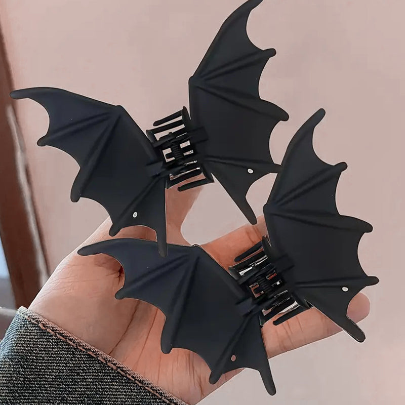 🦇 Pinza per pipistrelli · Un must per uscire