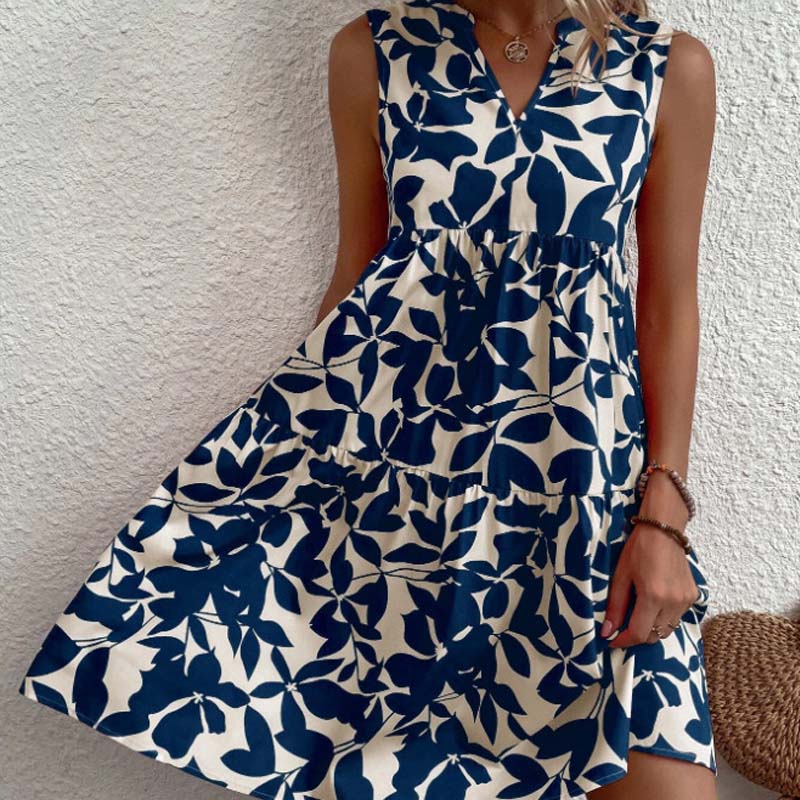 🌸2025 New Arrival💕Botanical Print V-Neck Pleated Dress