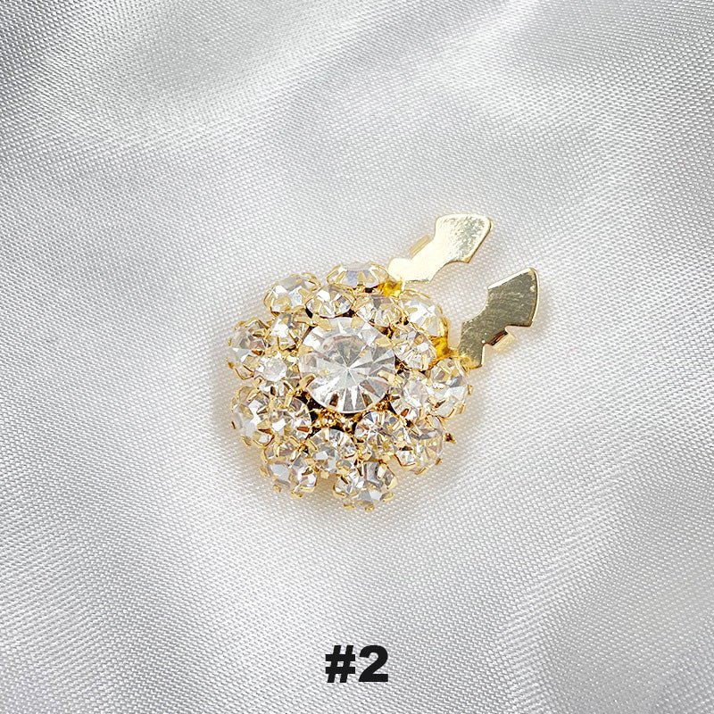 Floral diamond sleeve buttons